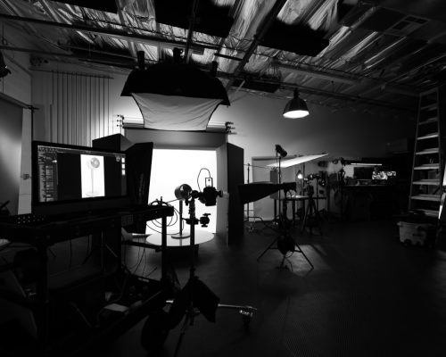 High-volume product photography studio in Scottsdale Airpark equipped with automated lighting, turntables, and camera systems for e-commerce and manufacturing brands.